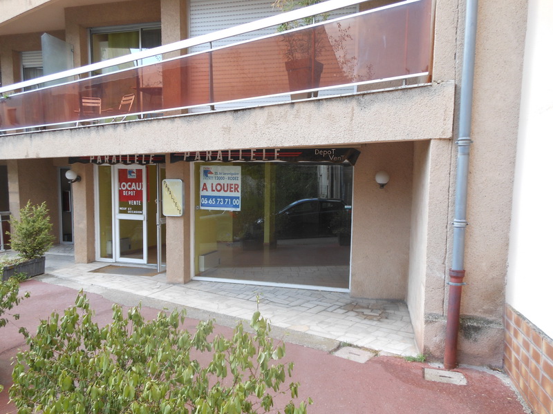 Local commercial rue Abbé Bessou Rodez centre